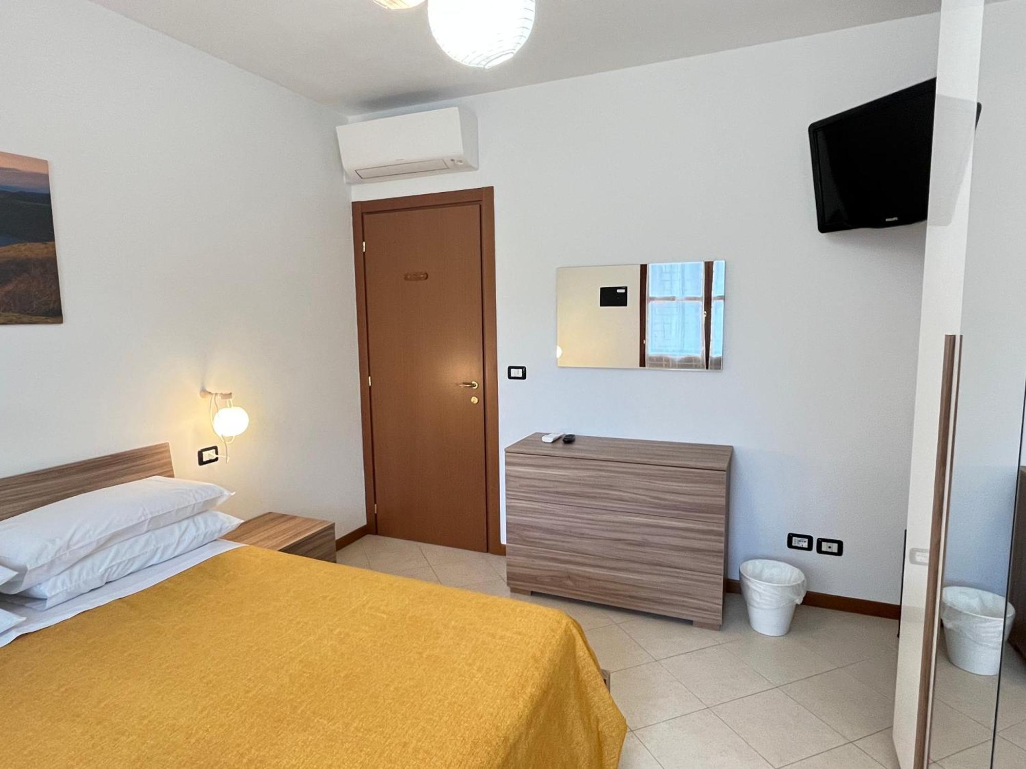 Appartamento Tufo - 10Min Dalla Rocchetta Mattei Vergato Habitación foto